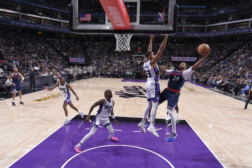 他们仍需要 他们仍需要