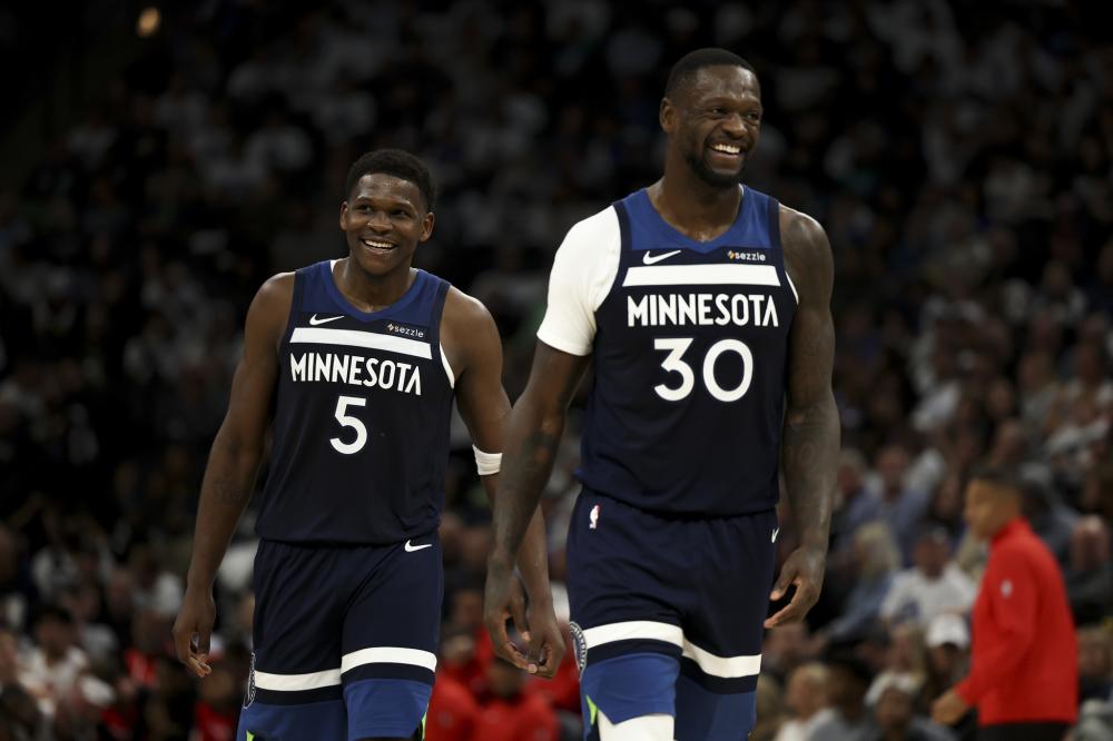 更为足球热 更为足球热