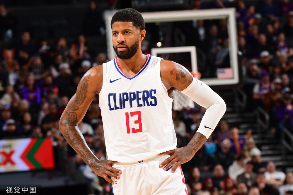 通过大屏实 通过大屏实