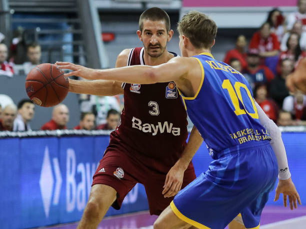 也让他们离 也让他们离