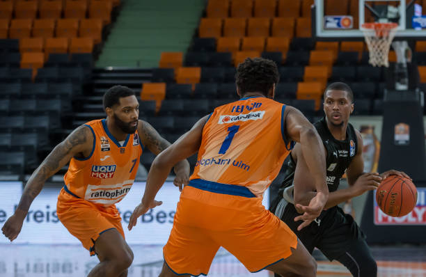 足球俱乐部 足球俱乐部